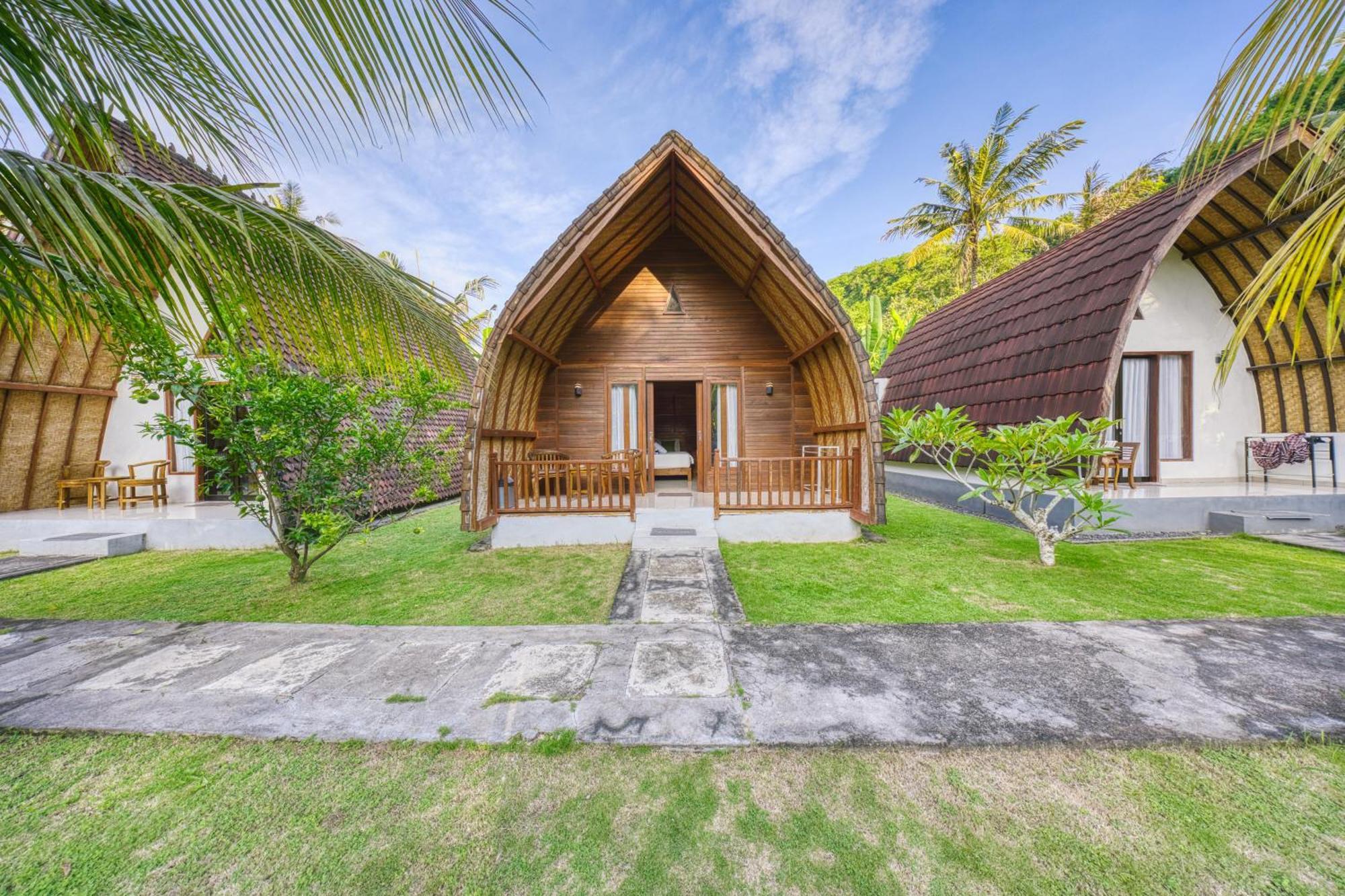 Hotel Puri Garden Penida Sakti Habitación foto