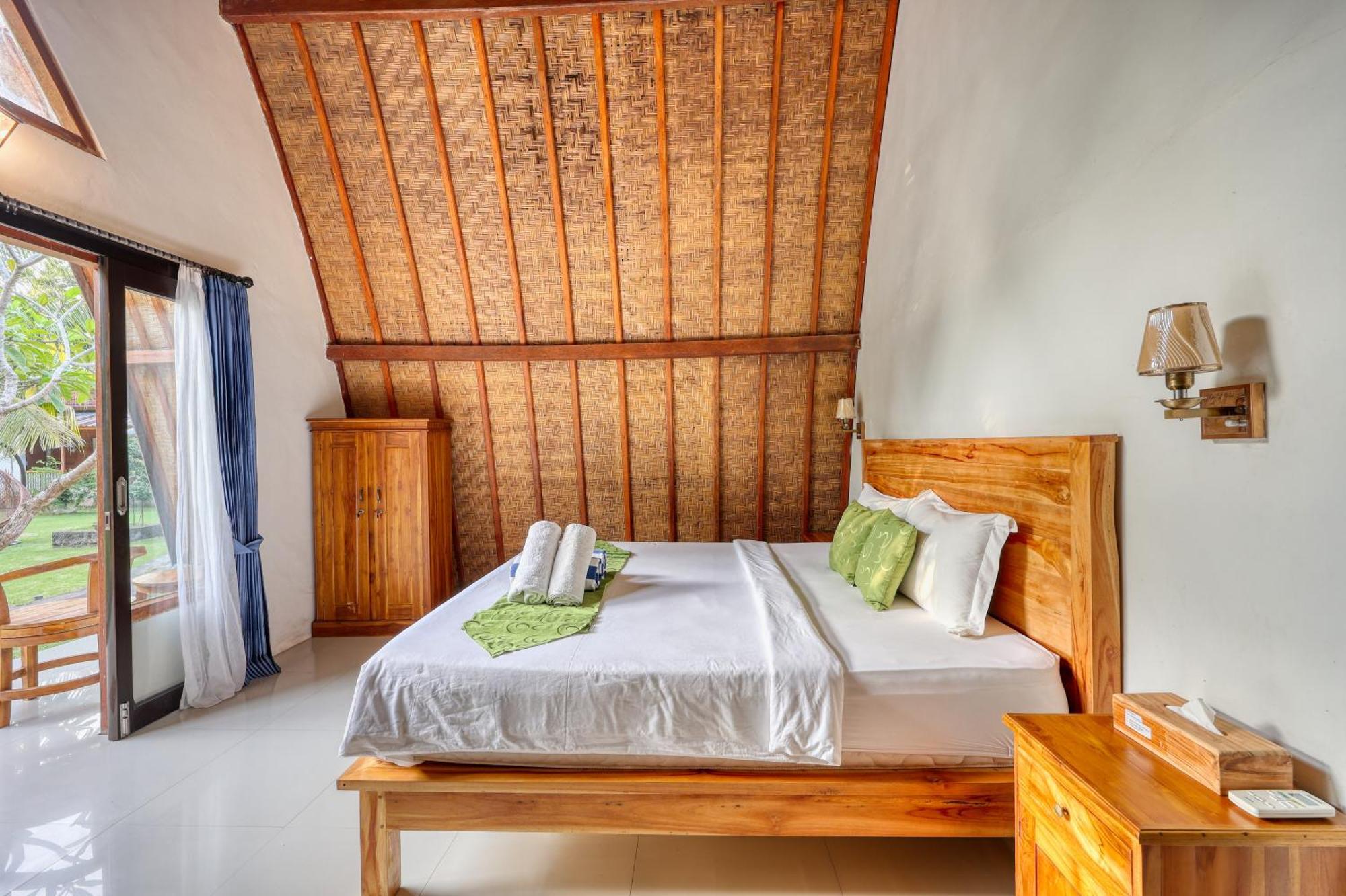 Hotel Puri Garden Penida Sakti Habitación foto
